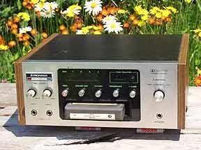 8-track recorder